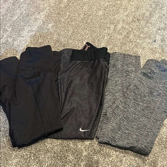 Women’s 3 pairs Crop Leggings Set - Picture 1 of 2